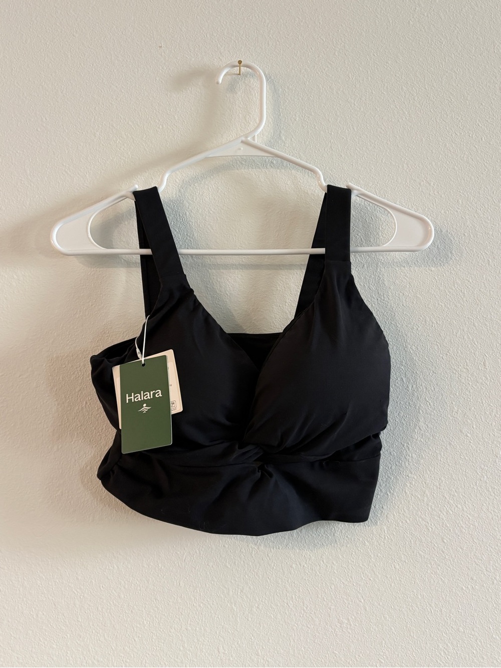 HALARA Twist-Front Longline Sports Bralette — Black - Picture 2 of 5